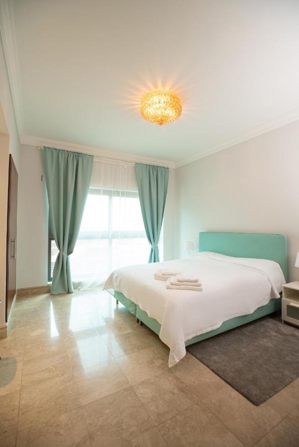 두바이 Gorgeous 2Br In Fairmont 아파트 외부 사진