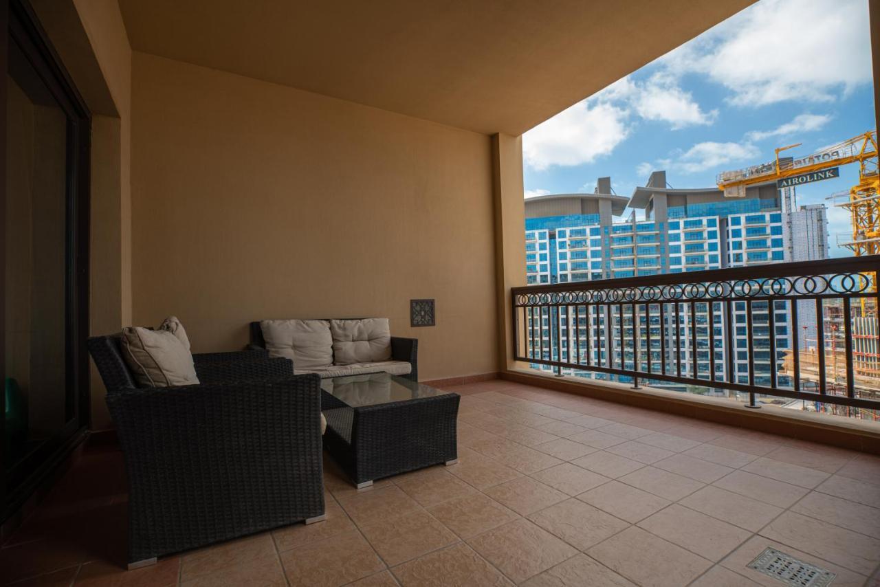 두바이 Gorgeous 2Br In Fairmont 아파트 외부 사진